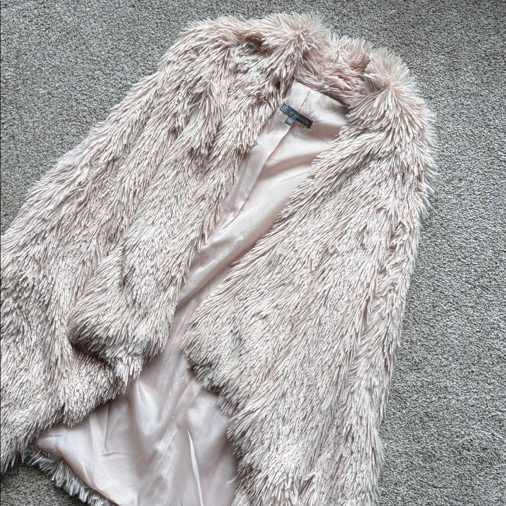 Wit & Wisdom Cream Faux Fur Vest